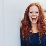 Lachende vrouw